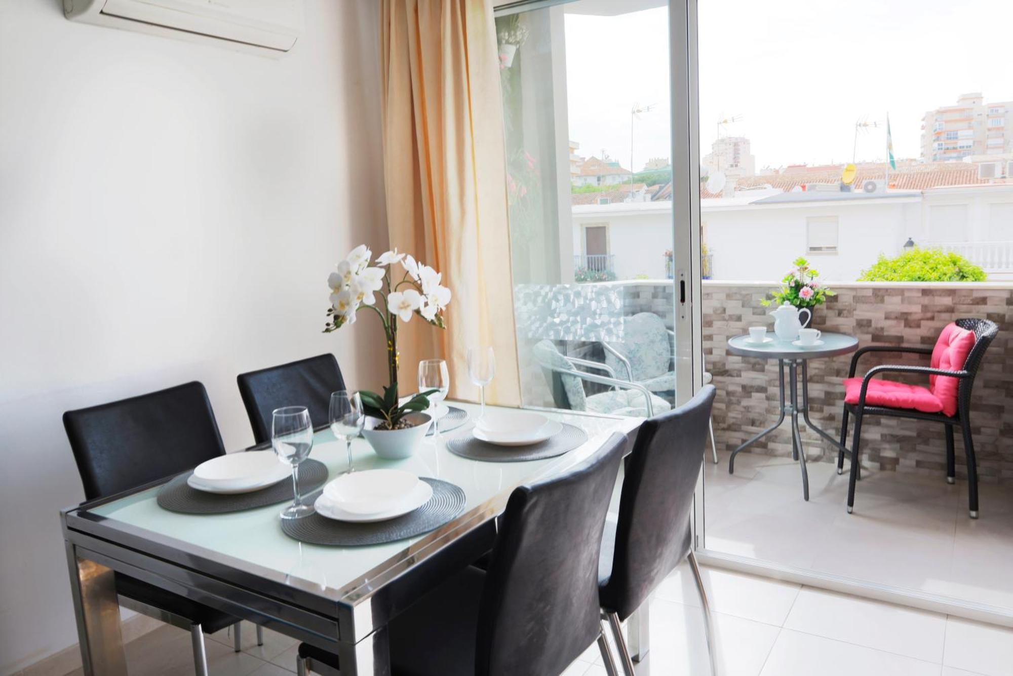 Apartamento Rosa フエンヒロラ エクステリア 写真
