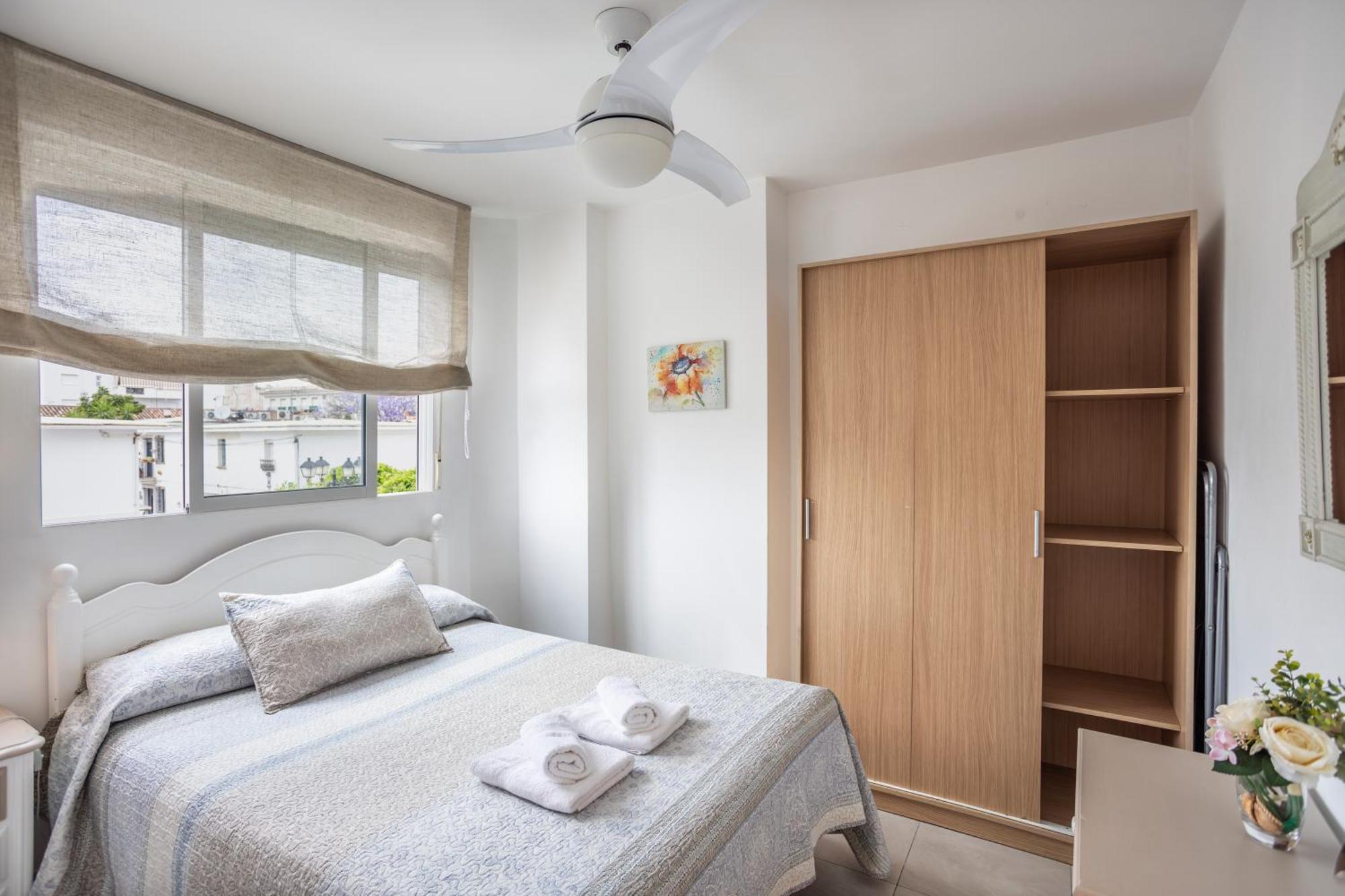 Apartamento Rosa フエンヒロラ エクステリア 写真